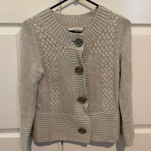 Banana Republic sweater with 3/4 length sleeves